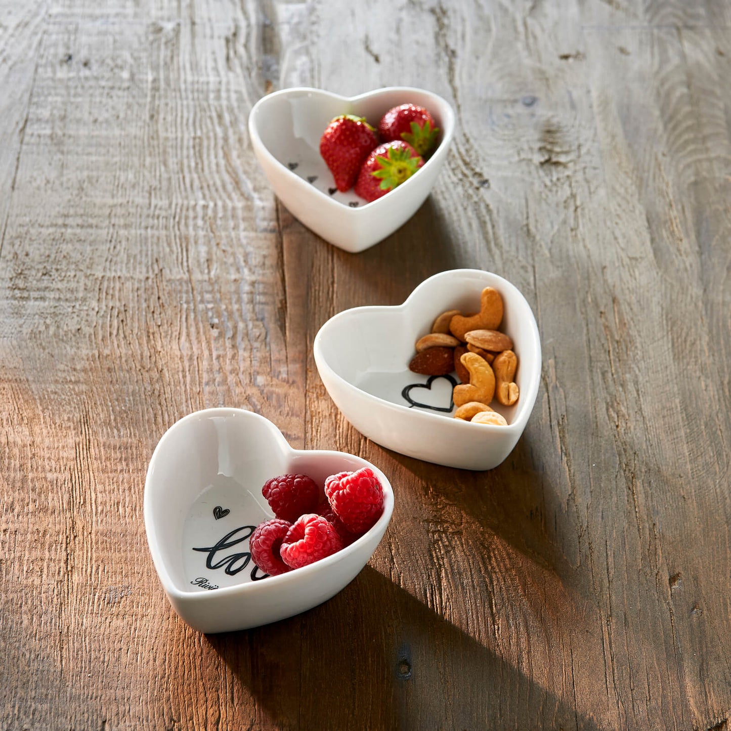 Lovely Heart Bowls 3 pcs