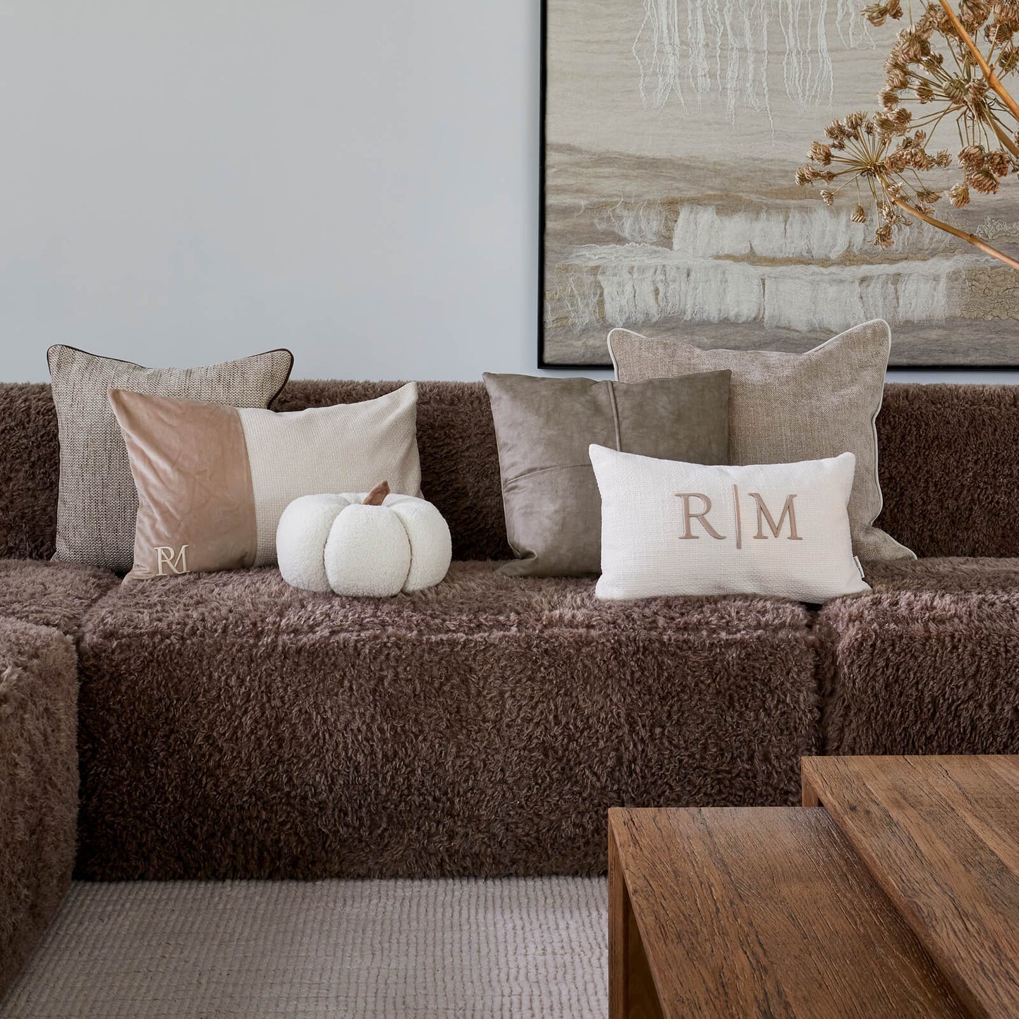 RM Pumpkin Pillow White (s)