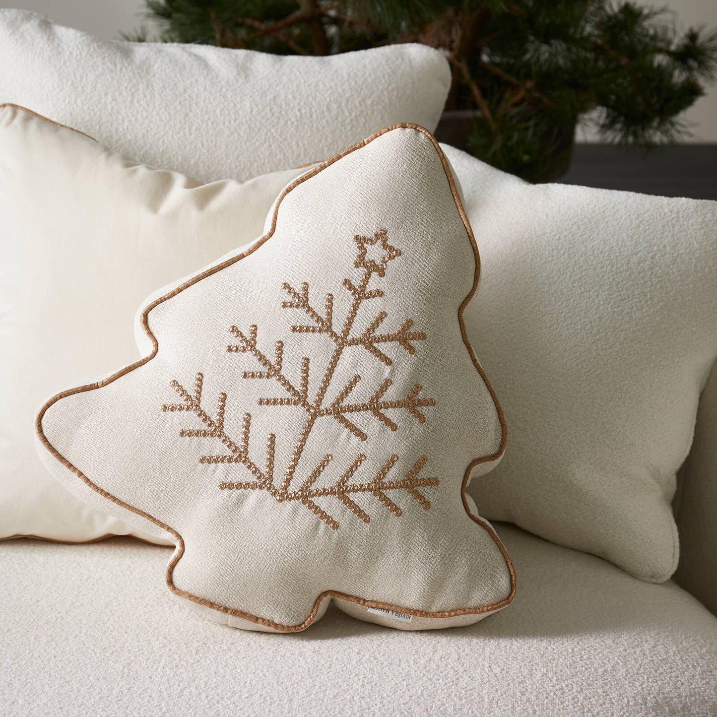 Wonderful Christmas Tree Box Pillow