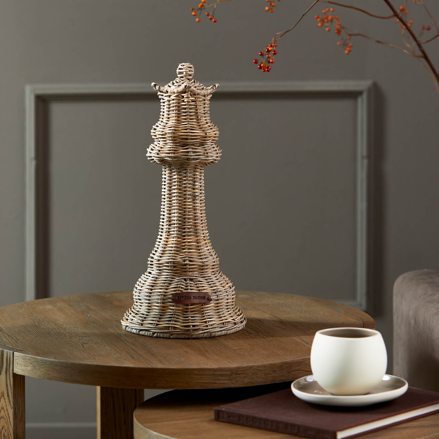 Rustic Rattan Chess King Decoration