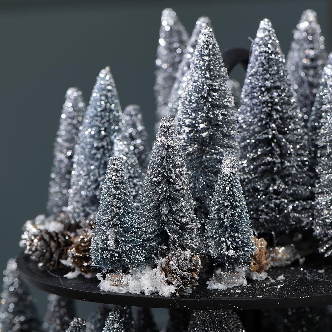 Sparkling Forest Deco Trees silver